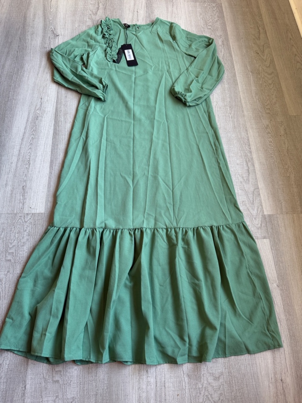 Tavin Green Long Dress Size L (US 8)‎ NWT Long Sleeve Elegant Modest